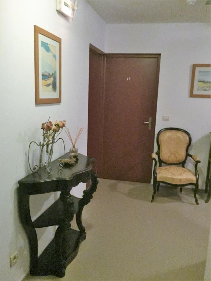 Hotel Aiglon 奥尔梅托 外观 照片